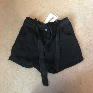 Twill shorts size 4